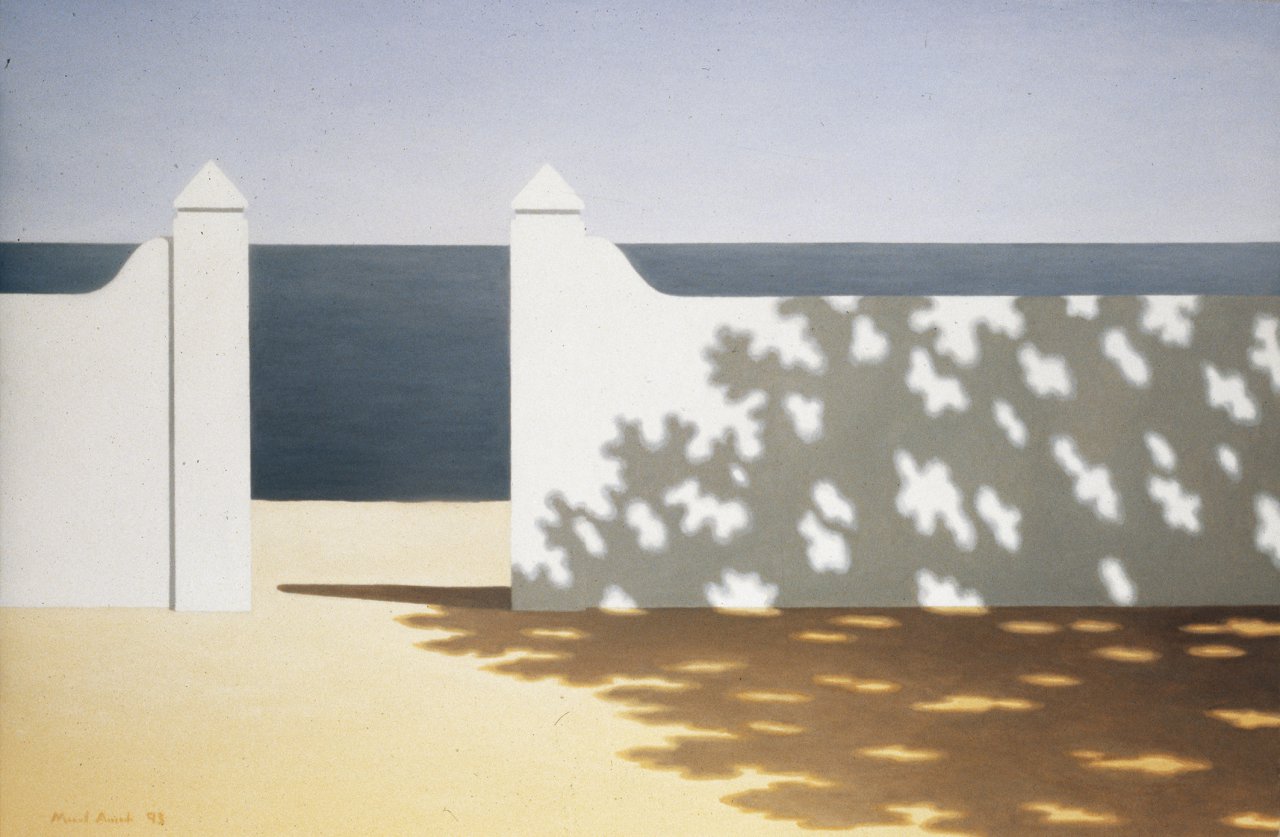 Muro ao p&eacute; do mar
